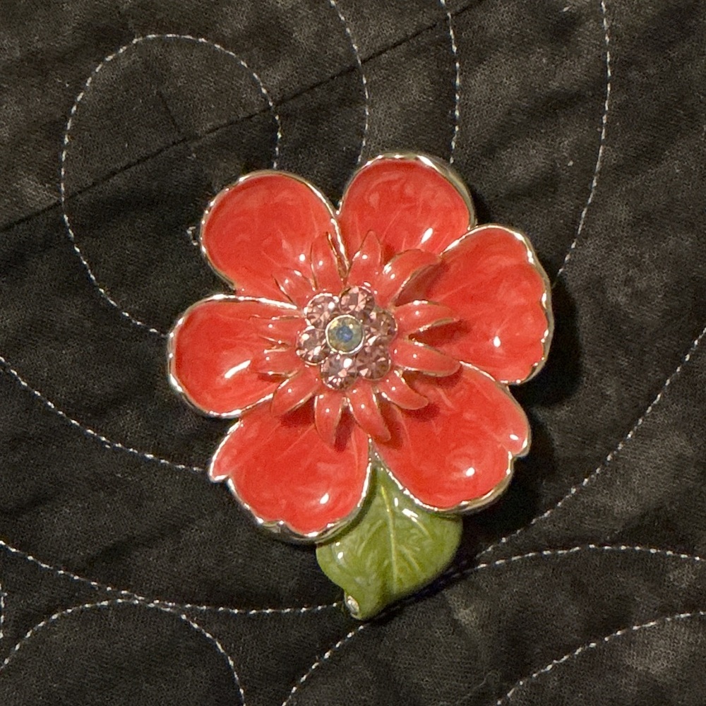 Vintage coral Flower Brooch with Green Leaf